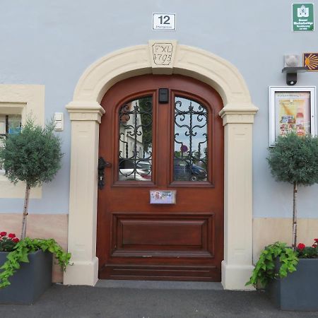 バート・ラトカースブルクBuergerhaus Martineczアパートメント エクステリア 写真